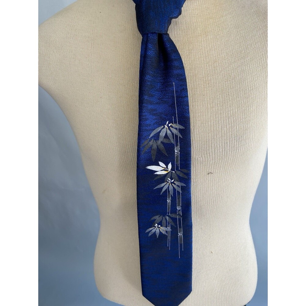 Fabulous Hand painted Bamboo MidCentury Style Tiki Tie Unique Blue Back Texture
